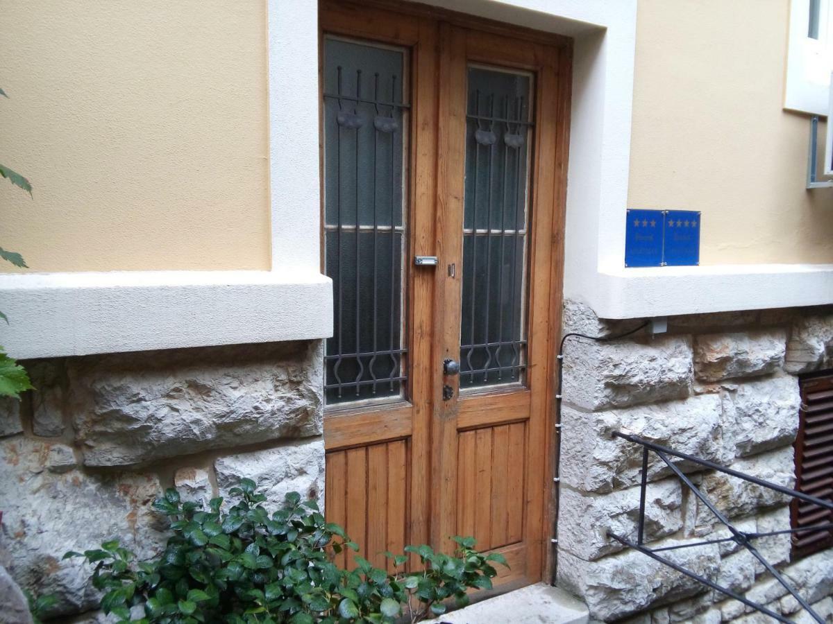 Villa Zajednica Ičići Екстериор снимка